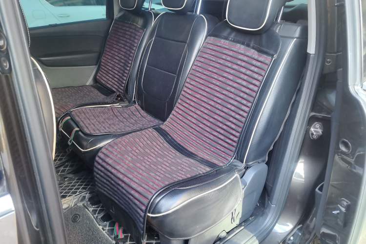 Used Volkswagen Sharan 2018 380TSI Comfort Edition 7-Seater Interior 4