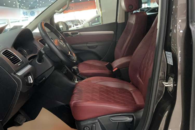 Used Volkswagen Sharan 2018 380TSI Comfort Edition 7-Seater Left Front Seat