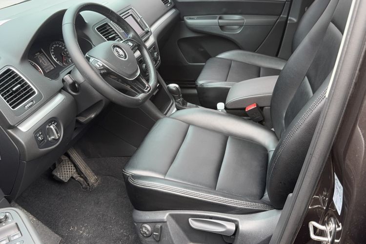 Used Volkswagen Sharan 2018 380TSI Comfort Edition 7-Seater Left Front Seat