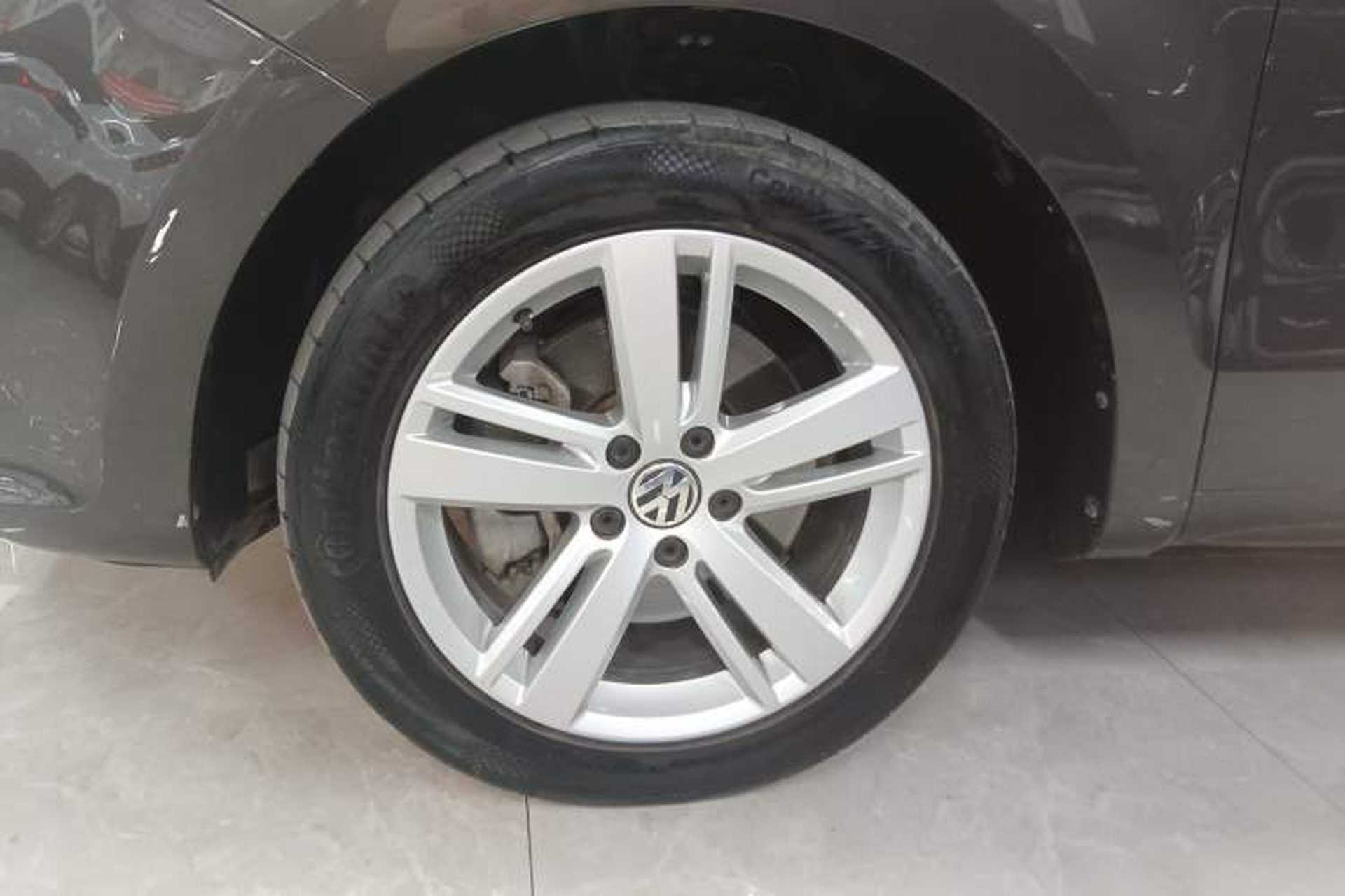 Used Volkswagen Sharan 2018 380TSI Comfort Edition 7-Seater Left Front Wheel Hub