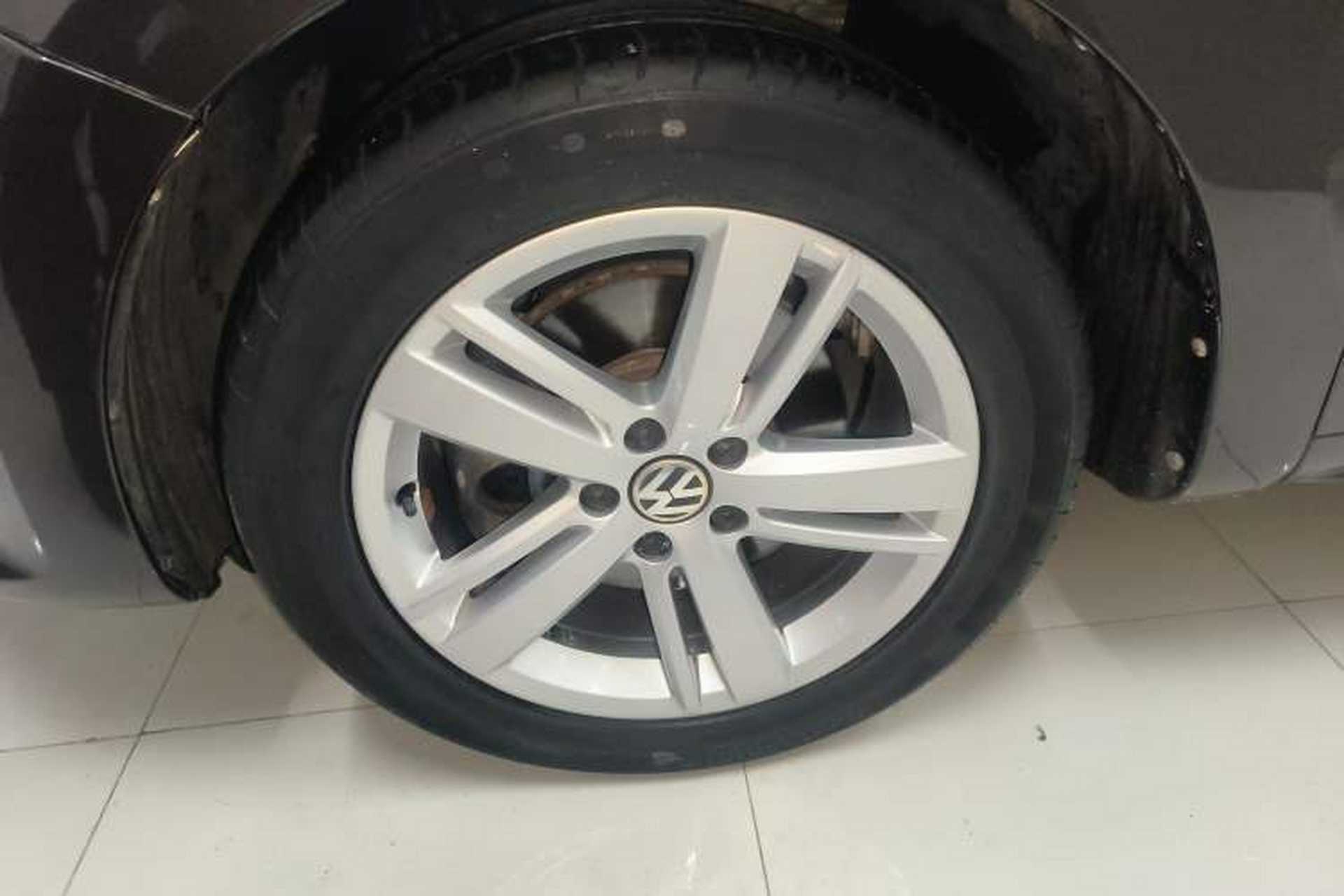 Used Volkswagen Sharan 2018 380TSI Comfort Edition 6-Seater Left Front Wheel Hub