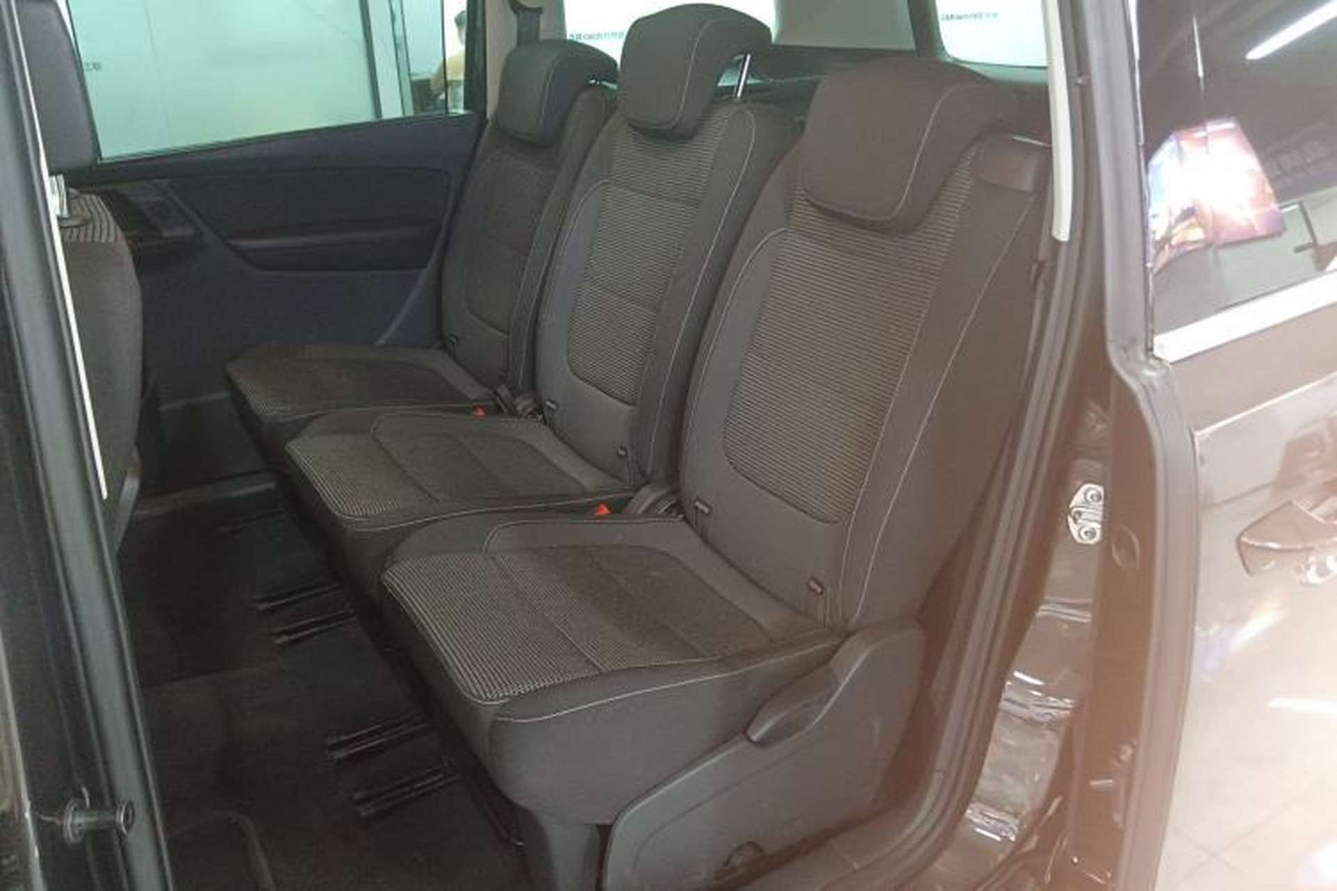 Used Volkswagen Sharan 2018 380TSI Comfort Edition 7-Seater Left Rear Seat
