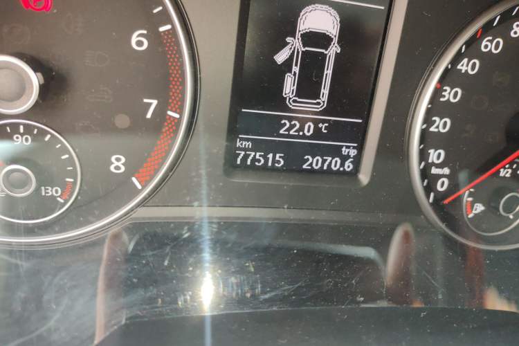 Used Volkswagen Sharan 2018 380TSI Comfort Edition 7-Seater Odometer Close Up