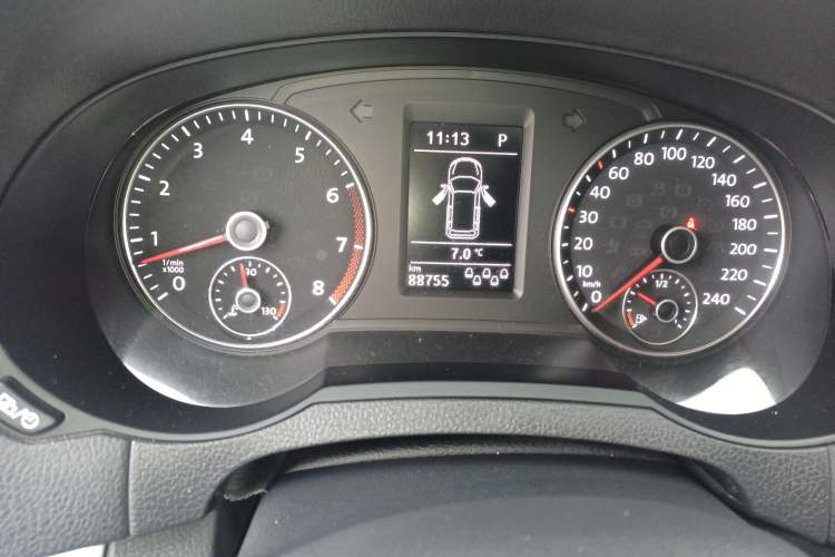 Used Volkswagen Sharan 2018 380TSI Comfort Edition 7-Seater Odometer Close Up