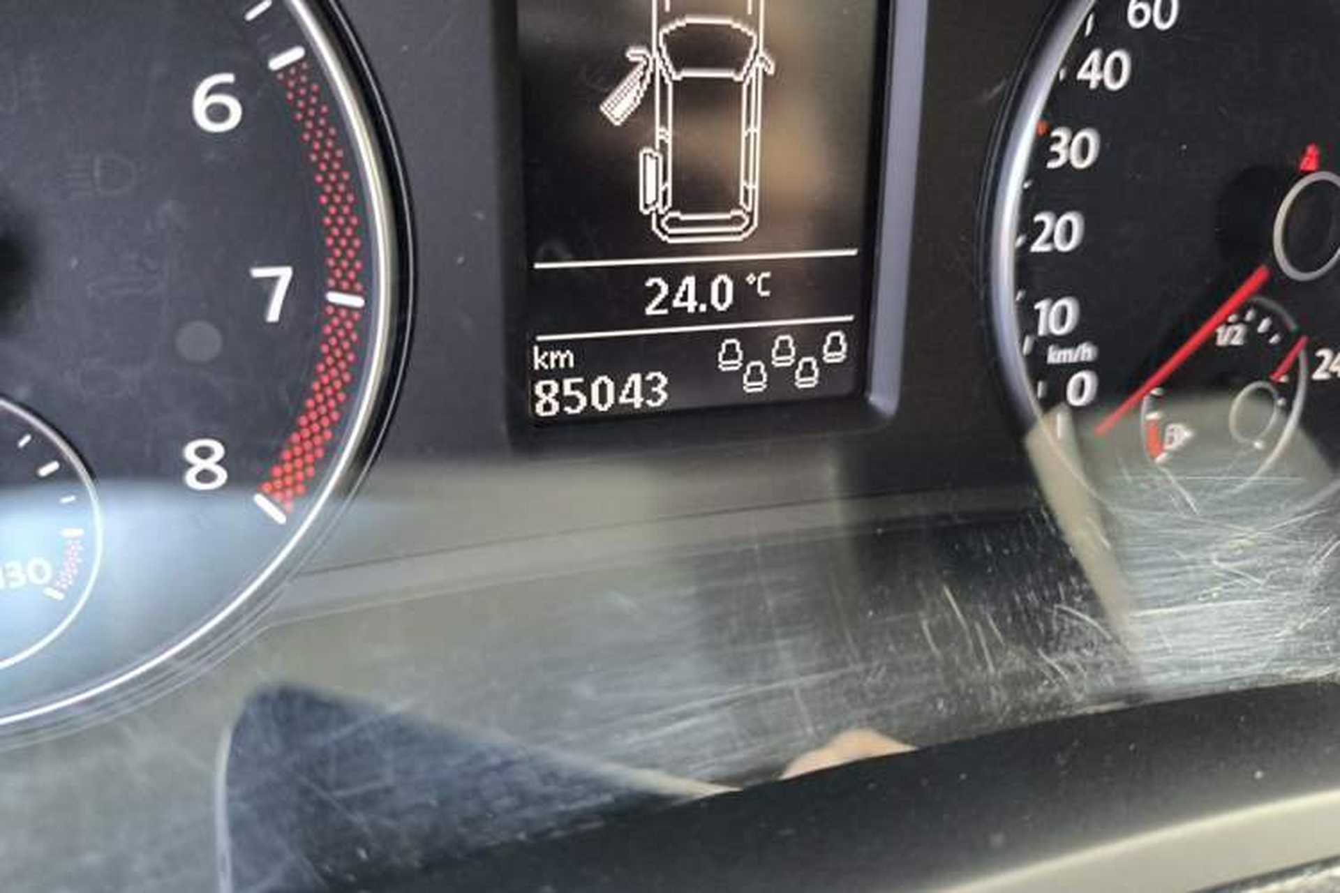 Used Volkswagen Sharan 2018 380TSI Comfort Edition 7-Seater Odometer Close Up