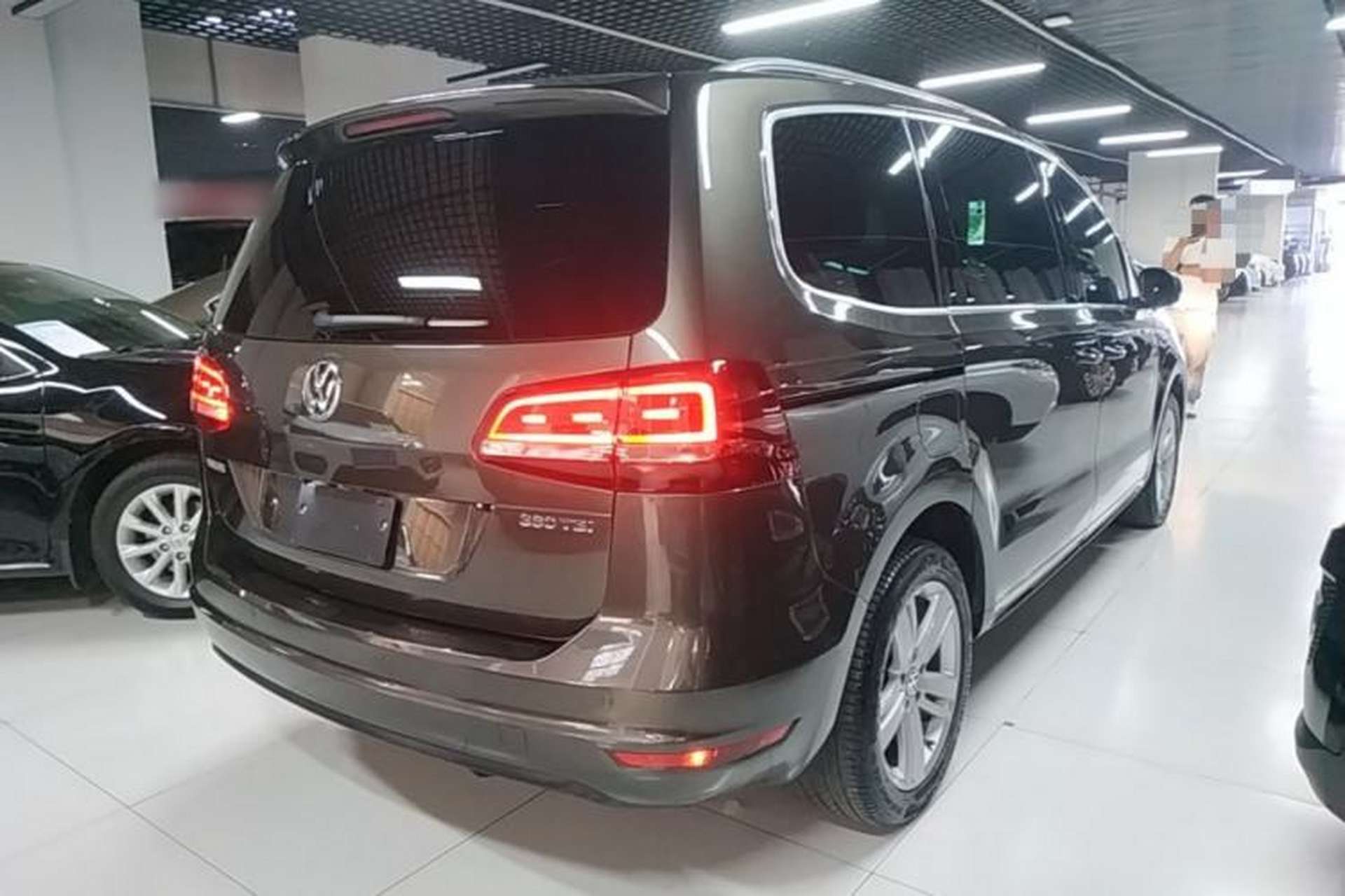 Used Volkswagen Sharan 2018 380TSI Comfort Edition 7-Seater Rear Right 45 Deg