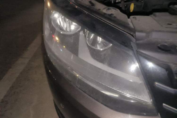 Used Volkswagen Sharan 2018 380TSI Comfort Edition 7-Seater Right Front Headlight