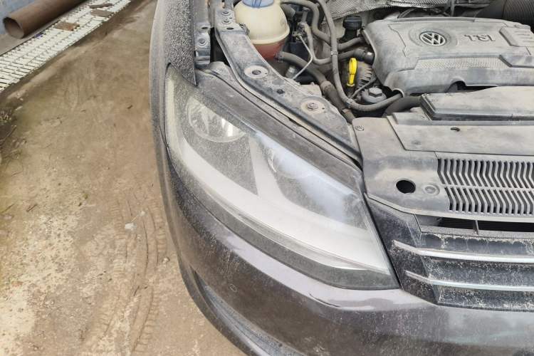 Used Volkswagen Sharan 2018 380TSI Comfort Edition 7-Seater Right Front Headlight