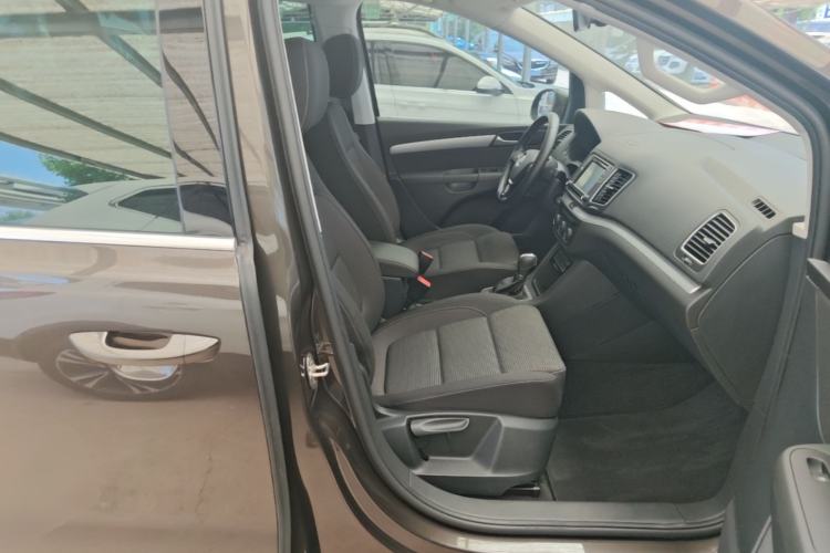 Used Volkswagen Sharan 2018 380TSI Comfort Edition 7-Seater Right Front Seat