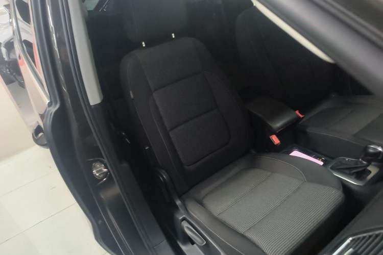 Used Volkswagen Sharan 2018 380TSI Comfort Edition 6-Seater Right Front Seat
