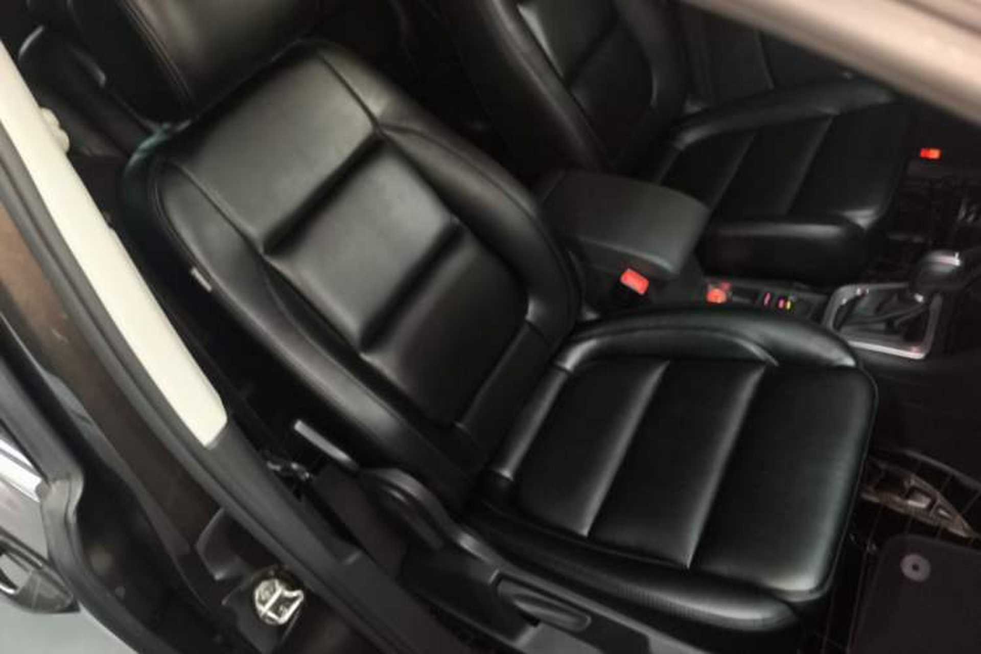 Used Volkswagen Sharan 2018 380TSI Comfort Edition 7-Seater Right Front Seat