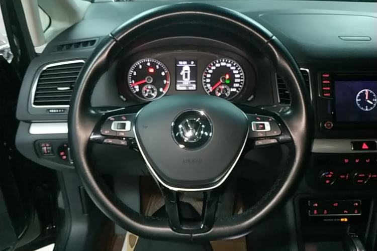 Used Volkswagen Sharan 2018 380TSI Comfort Edition 7-Seater Steering Wheel