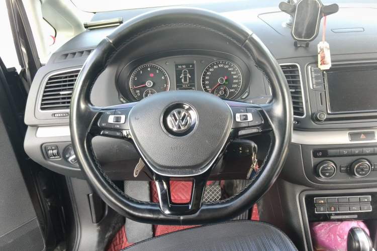 Used Volkswagen Sharan 2018 380TSI Comfort Edition 7-Seater Steering Wheel
