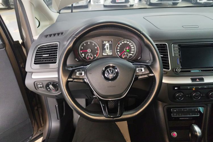 Used Volkswagen Sharan 2018 Revised Version 380TSI Comfort Edition 7-Seater Steering Wheel