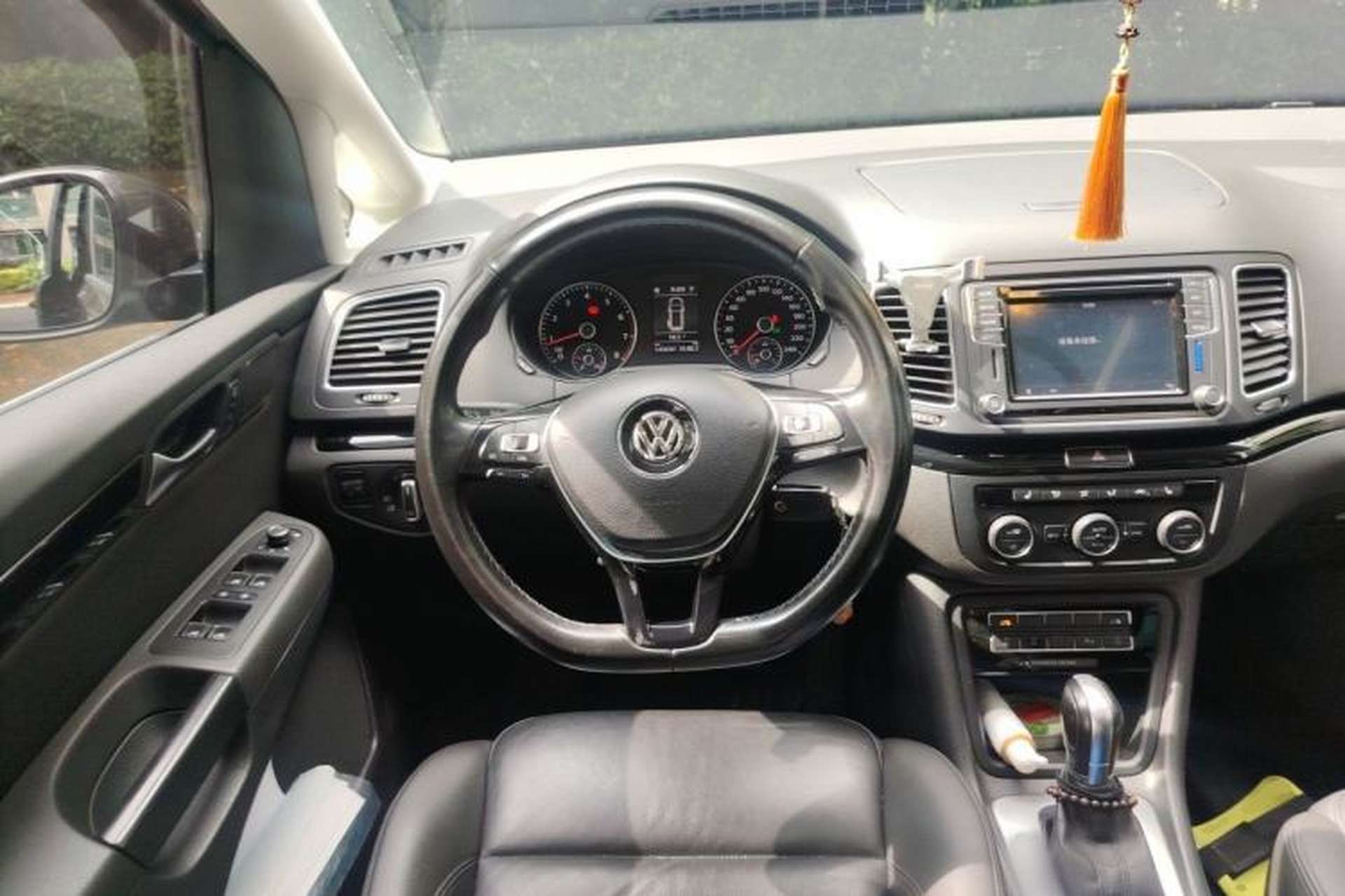 Used Volkswagen Sharan 2018 380TSI Luxury 7-Seater Steering Wheel