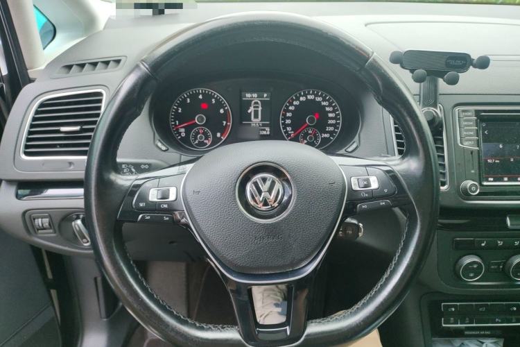 Used Volkswagen Sharan 2018 380TSI Luxury 7-Seater Steering Wheel
