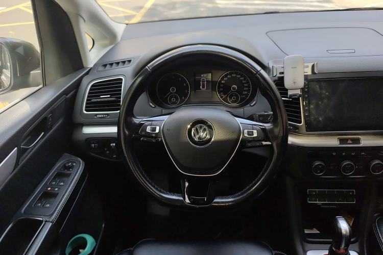 Used Volkswagen Sharan 2018 380TSI Comfort Edition 6-Seater Steering Wheel