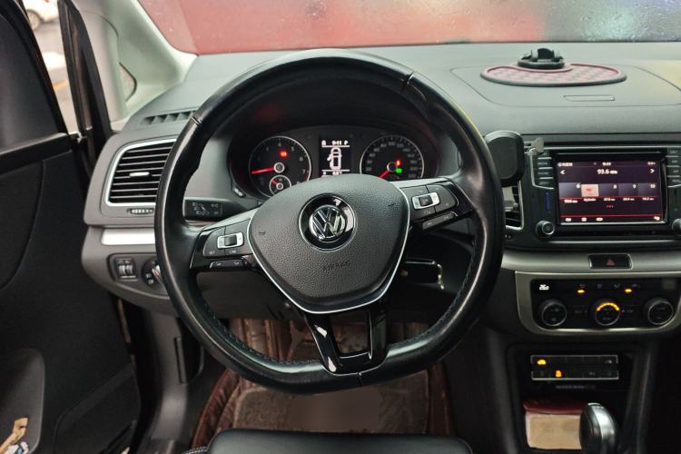Used Volkswagen Sharan 2018 380TSI Comfort Edition 7-Seater Steering Wheel