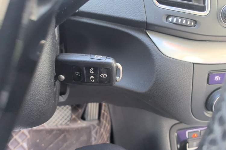 Used Volkswagen Sharan 2018 380TSI Comfort Edition 7-Seater Vehicle Key