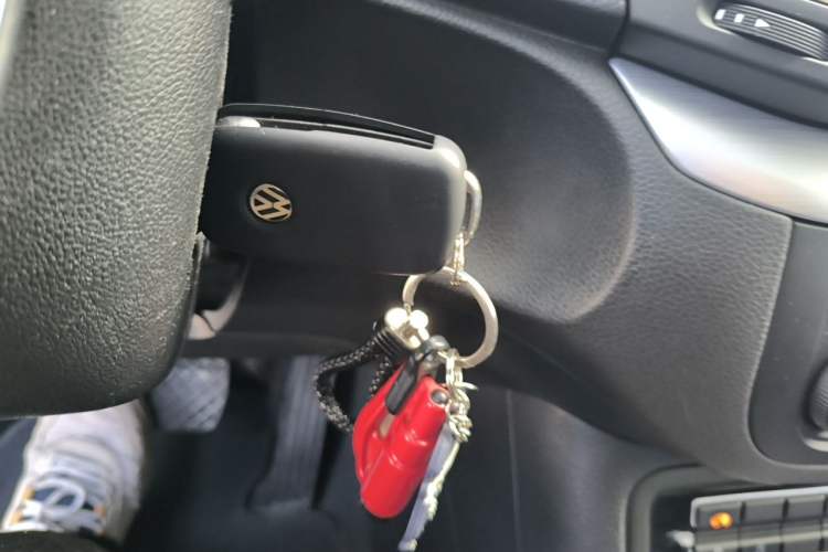 Used Volkswagen Sharan 2018 380TSI Comfort Edition 7-Seater Vehicle Key