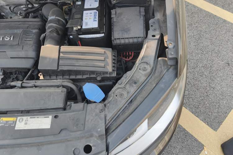 Used Volkswagen Sharan 2018 380TSI Comfort Edition 7-Seater Engine Bay Left