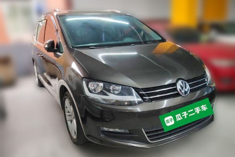 Used Volkswagen Sharan 2018 380TSI Enjoyment Edition Premium 7-Seater Front Right 45 Deg