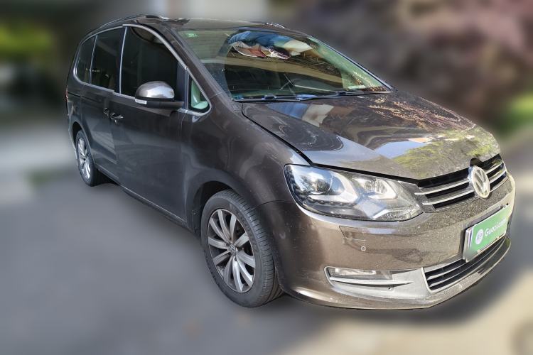 Used Volkswagen Sharan 2018 380TSI Enjoyment Edition Premium 7-Seater Front Right 45 Deg