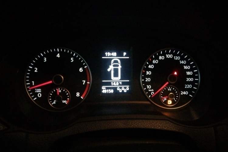 Used Volkswagen Sharan 2018 380TSI Comfort Edition 7-Seater Instrument Cluster