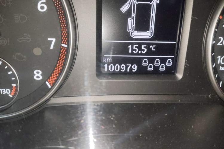 Used Volkswagen Sharan 2018 380TSI Enjoyment Edition Premium 7-Seater Odometer Close Up