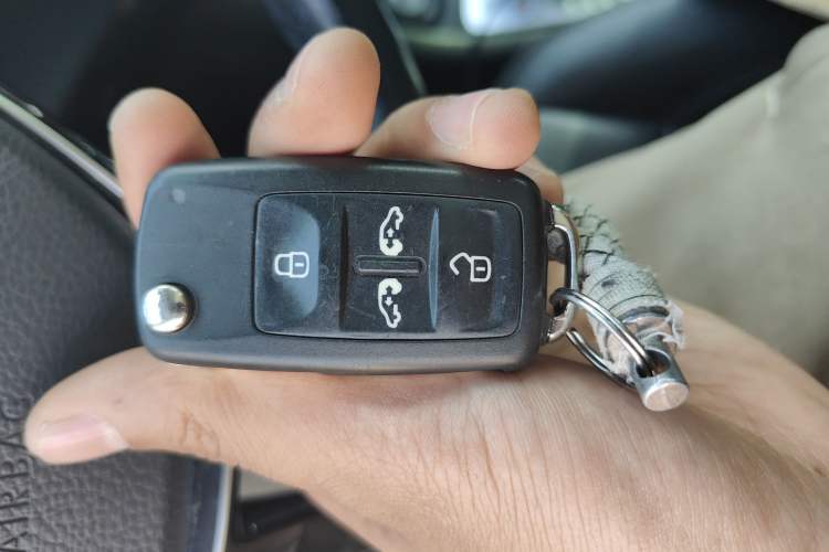 Used Volkswagen Sharan 2018 380TSI Comfort Edition 7-Seater Vehicle Key