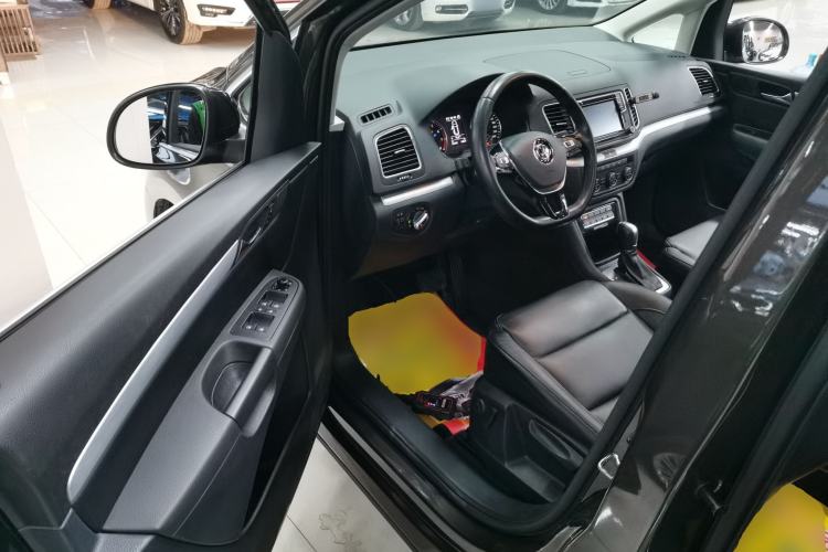 Used Volkswagen Sharan 2018 380TSI Comfort Edition 7-Seater Driver Seat