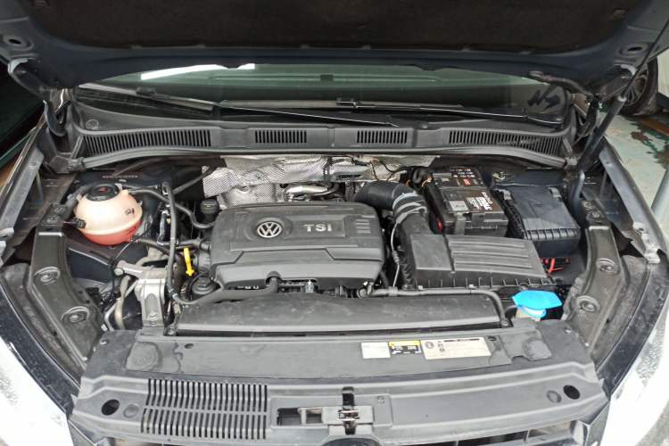 Used Volkswagen Sharan 2018 380TSI Comfort Edition 7-Seater Engine Bay
