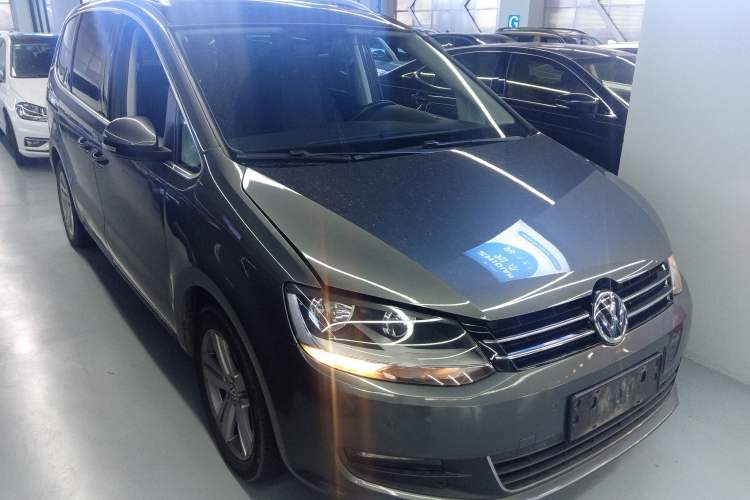 Used Volkswagen Sharan 2018 380TSI Comfort Edition 7-Seater Exterior 2
