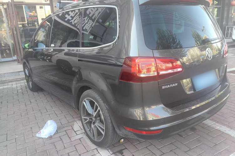 Used Volkswagen Sharan 2018 380TSI Luxury 7-Seater Exterior 3