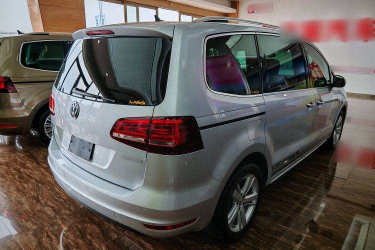 Used Volkswagen Sharan 2018 380TSI Comfort Edition 7-Seater Exterior 4