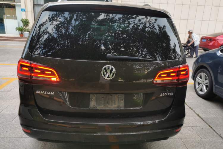 Used Volkswagen Sharan 2018 Revised Version 380TSI Comfort Edition 7-Seater Exterior 4