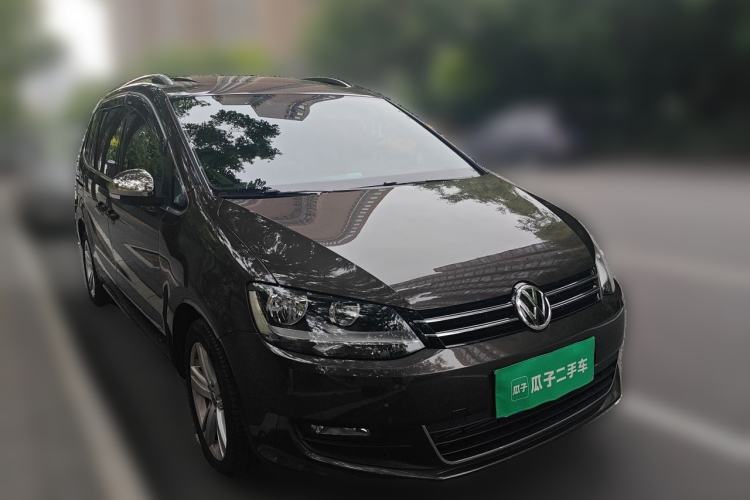 Used Volkswagen Sharan 2018 380TSI Comfort Edition 7-Seater Front Right 45 Deg
