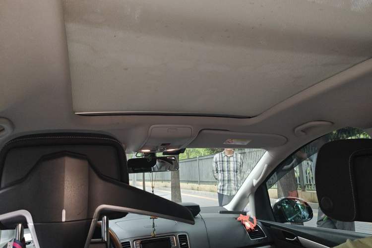 Used Volkswagen Sharan 2018 380TSI Comfort Edition 7-Seater Headliner