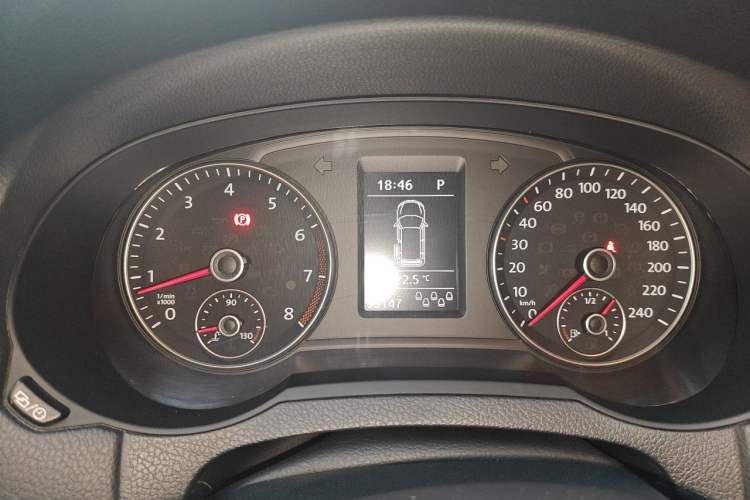 Used Volkswagen Sharan 2018 380TSI Comfort Edition 7-Seater Instrument Cluster