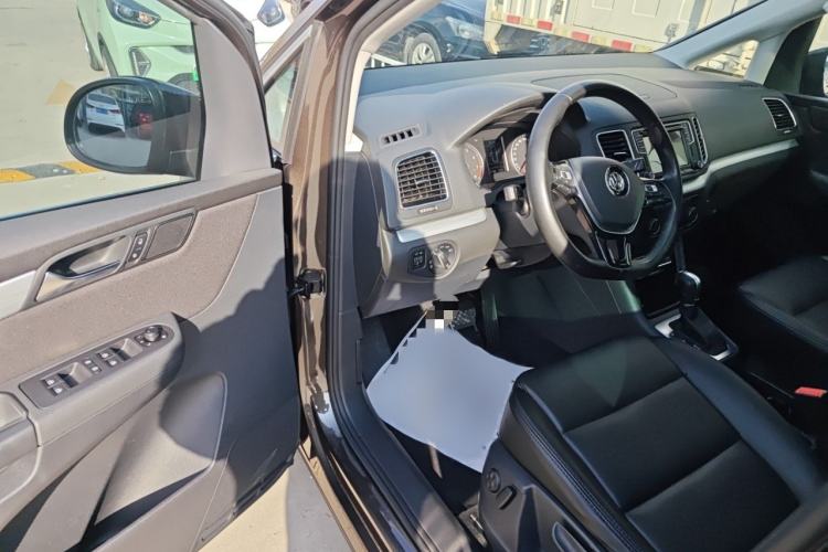 Used Volkswagen Sharan 2018 380TSI Comfort Edition 7-Seater Interior 2
