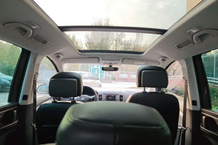 Used Volkswagen Sharan 2018 380TSI Comfort Edition 7-Seater Interior 6