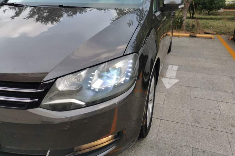 Used Volkswagen Sharan 2018 Revised Version 380TSI Comfort Edition 7-Seater Left Front Headlight