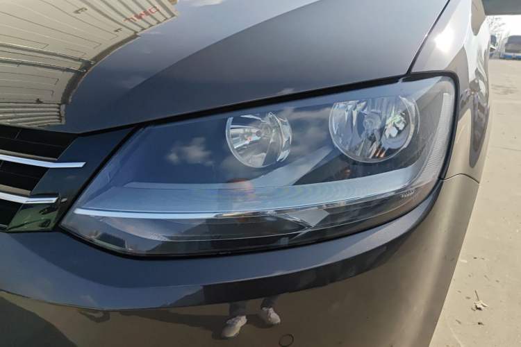 Used Volkswagen Sharan 2018 380TSI Comfort Edition 7-Seater Left Front Headlight