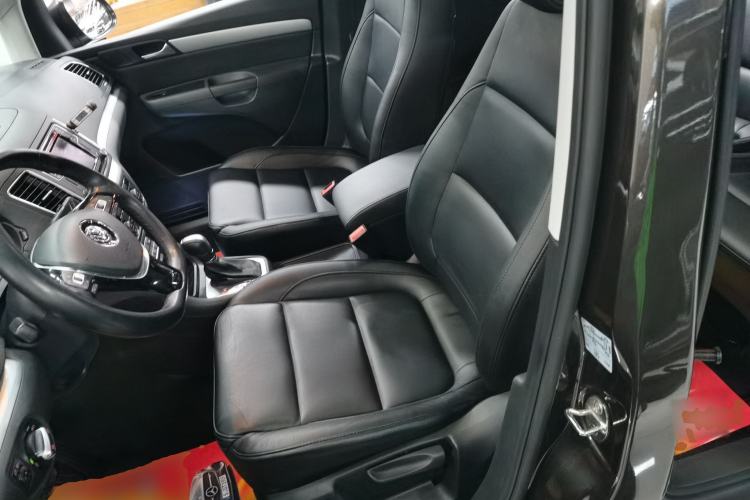 Used Volkswagen Sharan 2018 380TSI Comfort Edition 7-Seater Left Front Seat