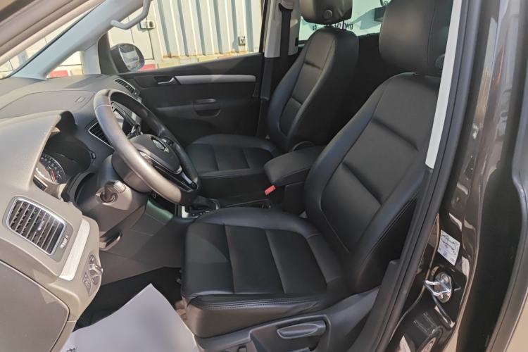 Used Volkswagen Sharan 2018 380TSI Comfort Edition 7-Seater Left Front Seat