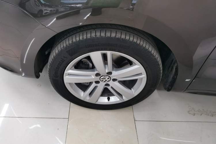 Used Volkswagen Sharan 2018 380TSI Comfort Edition 7-Seater Left Front Wheel Hub