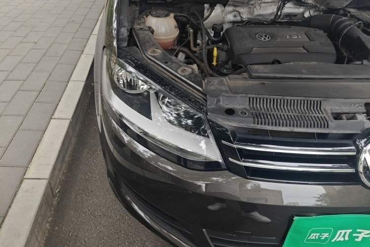 Used Volkswagen Sharan 2018 380TSI Comfort Edition 7-Seater Right Front Headlight