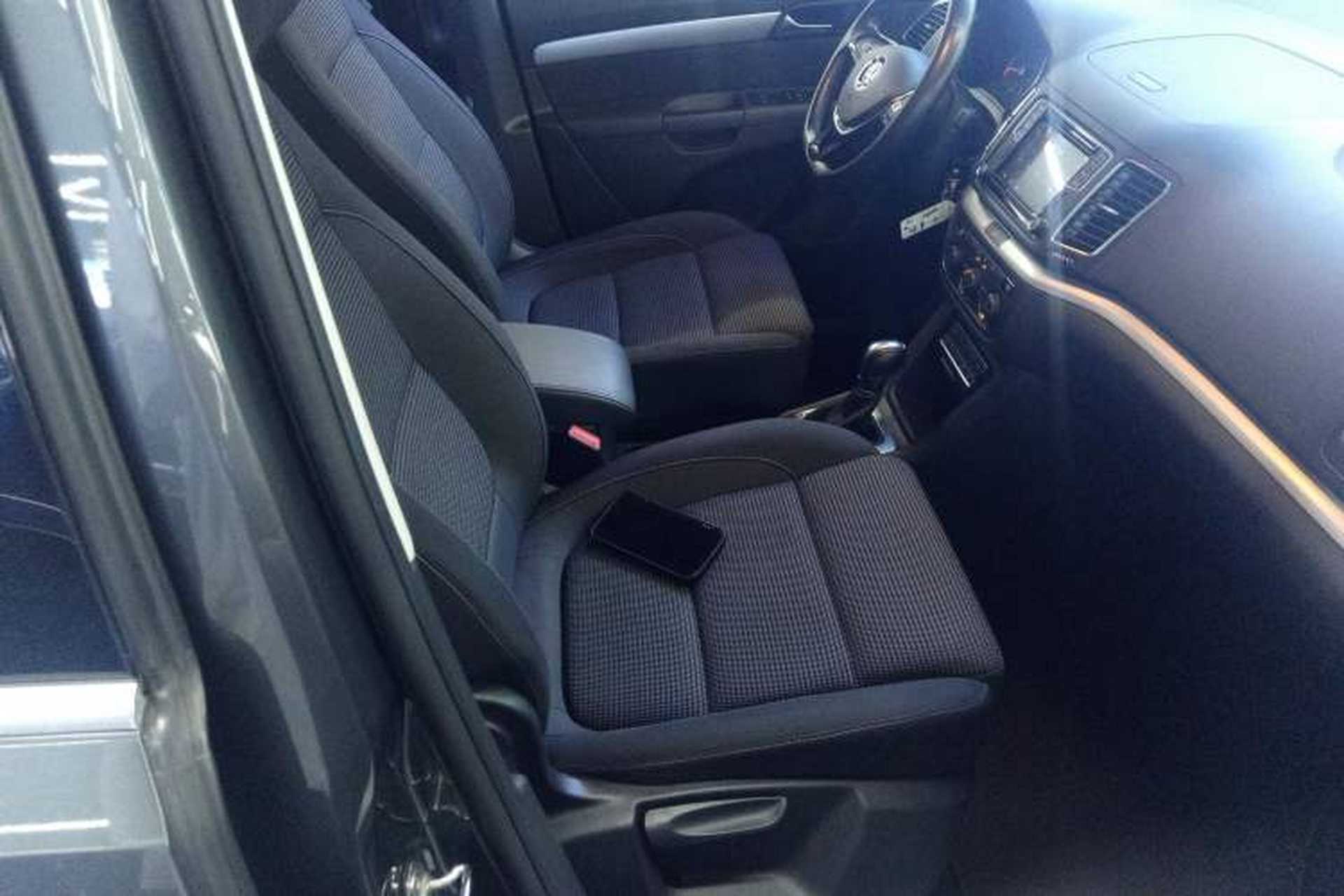 Used Volkswagen Sharan 2018 380TSI Comfort Edition 7-Seater Right Front Seat