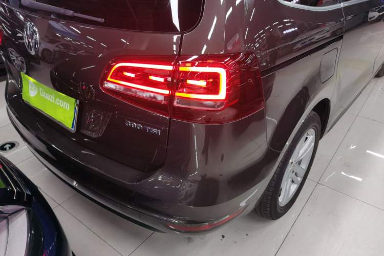 Used Volkswagen Sharan 2018 380TSI Comfort Edition 7-Seater Right Rear Taillight