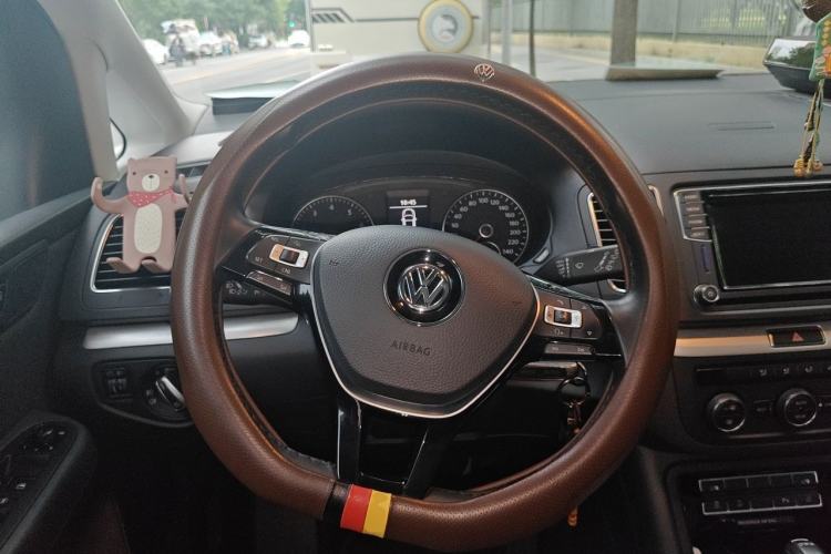 Used Volkswagen Sharan 2018 380TSI Comfort Edition 7-Seater Steering Wheel